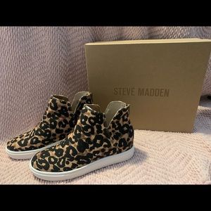 Steve Madden Leopard Wedges